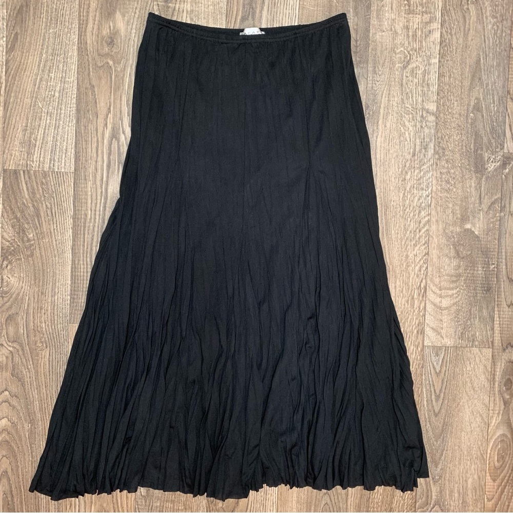 Rafael Below the knee Black Skirt Size S